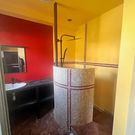 Location Saisonniere De Lägenhet *